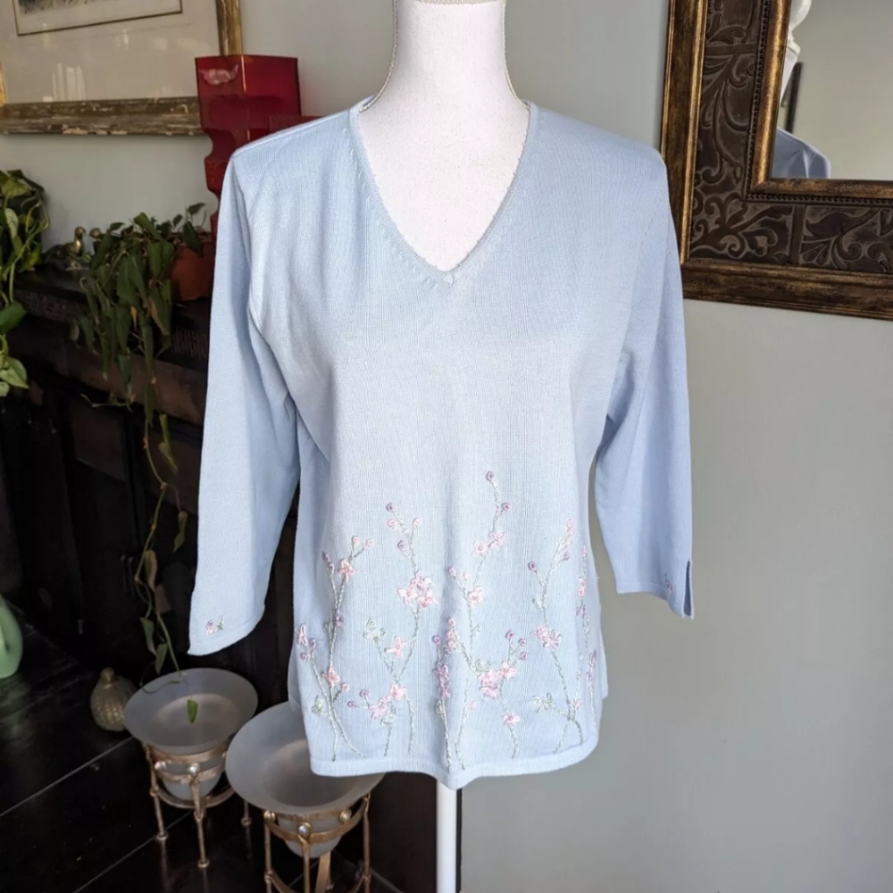 90s Carolyn Taylor Wmns Medium Floral Embroidery Bead Neck Knit Top Cottage 149 - Picture 2 of 13